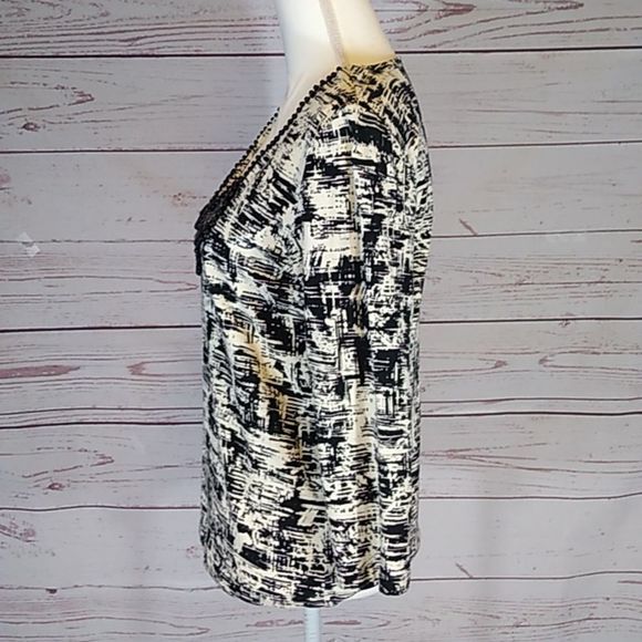 Ruby Rd Top - Picture 3 of 5